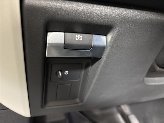 Photo of 2024 Santorini Black Metallic Land Rover Defender