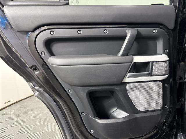 Photo of 2024 Santorini Black Metallic Land Rover Defender
