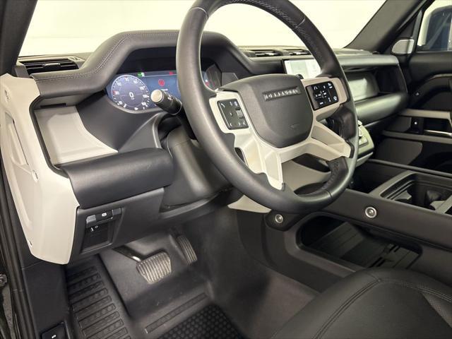 Photo of 2024 Santorini Black Metallic Land Rover Defender