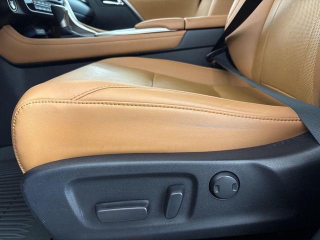 Photo of 2022 Matador Red Mica Lexus RX 350