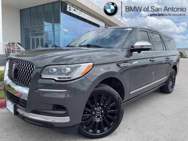 2022 Lincoln Navigator