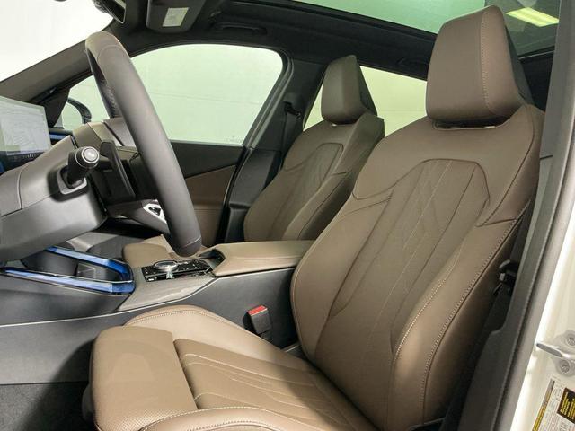 Photo of 2026 Alpine White BMW X3