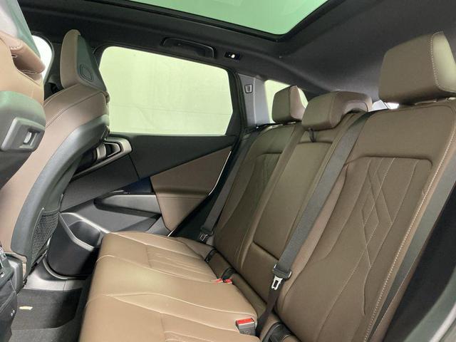 Photo of 2026 Alpine White BMW X3