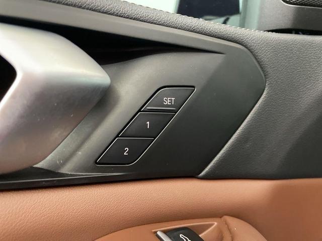 Photo of 2023 Phytonic Blue Metallic BMW X5