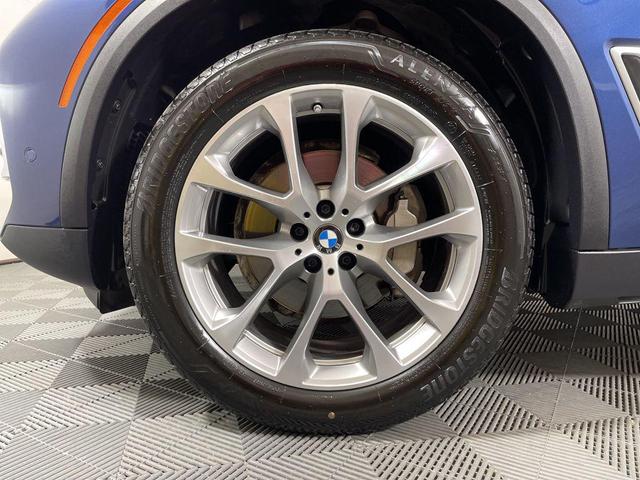 Photo of 2023 Phytonic Blue Metallic BMW X5