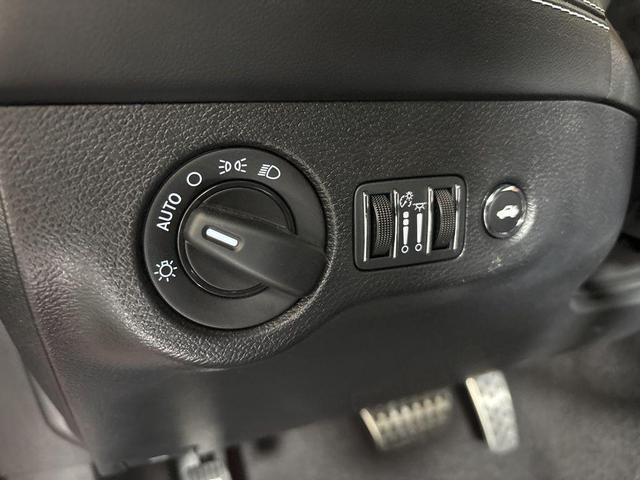 Photo of 2023 Octane Red Pearlcoat Dodge Challenger