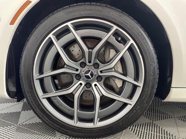 Photo of 2022 MANUFAKTUR Diamond White Mercedes-Benz E-Class