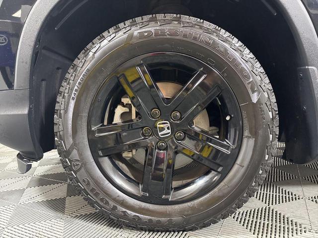 Photo of 2022 Crystal Black Pearl Honda Ridgeline