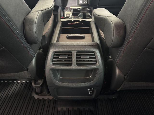 Photo of 2022 Crystal Black Pearl Honda Ridgeline
