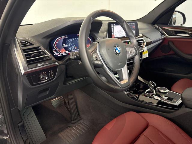 Photo of 2024 Dark Graphite Metallic BMW X3