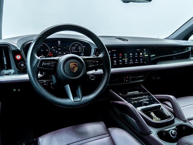 Photo of 2024 Black Porsche Cayenne