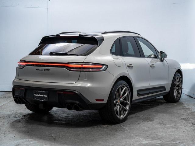 Photo of 2024 Chalk Porsche Macan