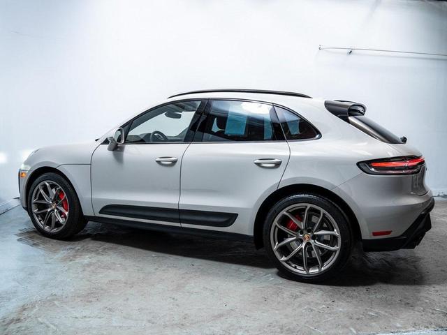 Photo of 2024 Chalk Porsche Macan