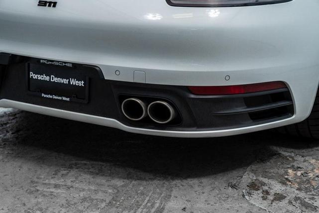Photo of 2022 Carrara White Metallic Porsche 911