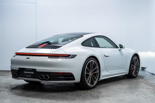 Photo of 2022 Carrara White Metallic Porsche 911