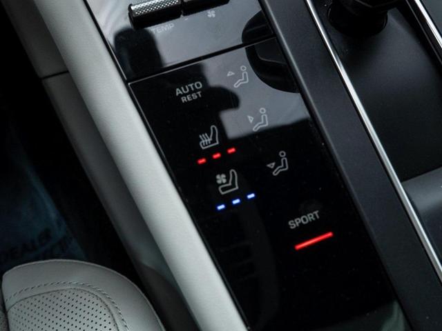 Photo of 2024 Black Porsche Macan