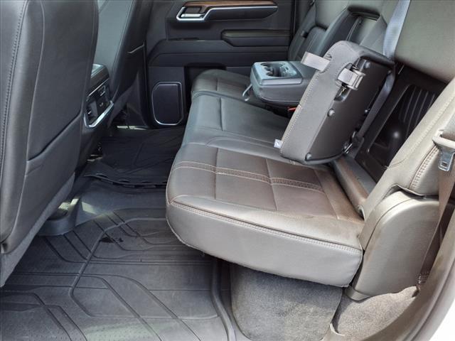 Photo of 2023 Iridescent Pearl Tricoat Chevrolet Silverado 1500
