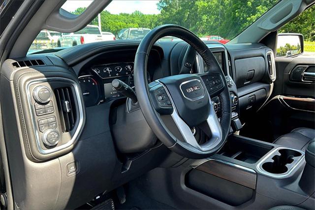 Photo of 2022 Onyx Black GMC Sierra 1500