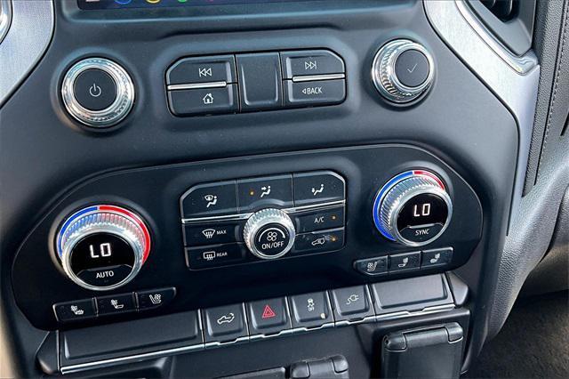 Photo of 2022 Onyx Black GMC Sierra 1500