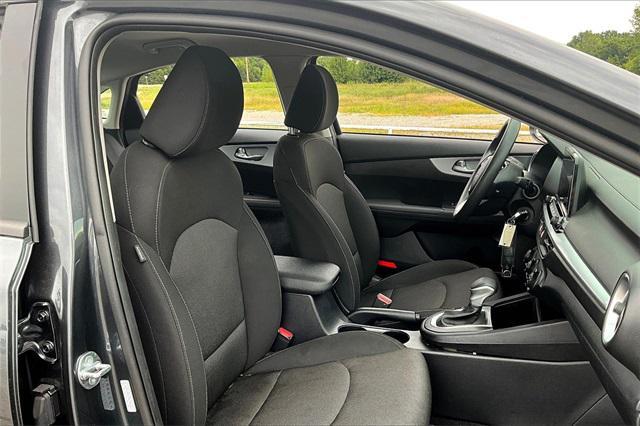 Photo of 2024 Gravity Gray Kia Forte