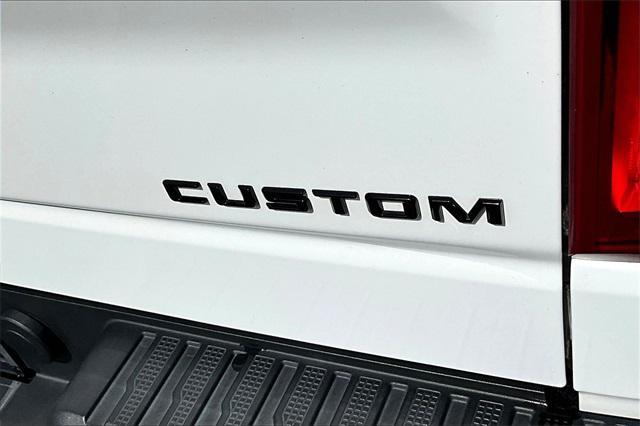 Photo of 2022 Summit White Chevrolet Silverado 1500