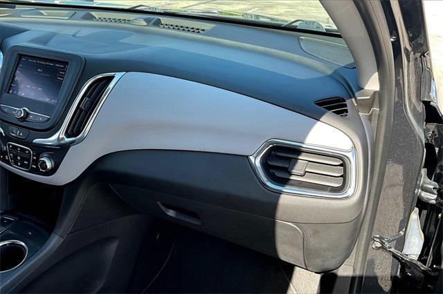 Photo of 2023 Iron Gray Metallic Chevrolet Equinox
