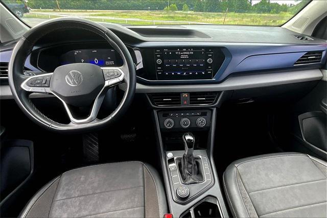 Photo of 2022 Kings Red Metallic Volkswagen Taos