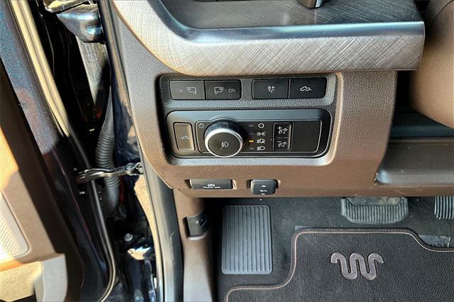 Photo of 2023 Antimatter Blue Metallic Ford F-250