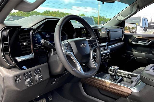 Photo of 2022 Summit White Chevrolet Silverado 1500