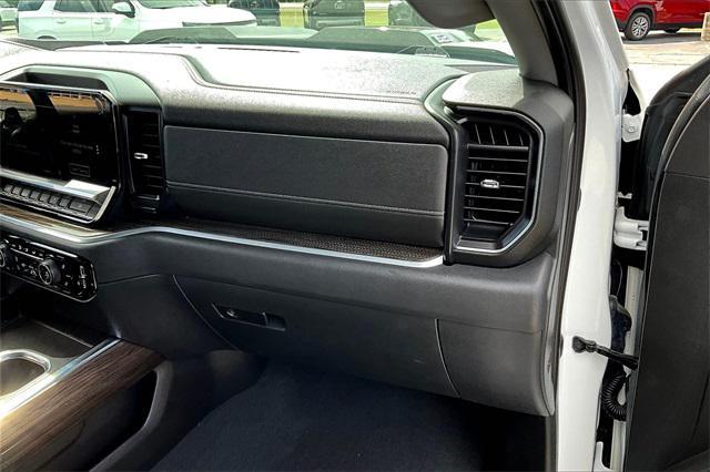 Photo of 2022 Summit White Chevrolet Silverado 1500