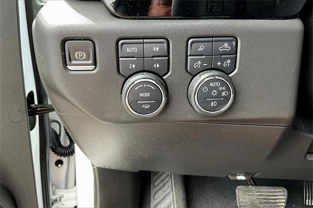 Photo of 2022 Summit White Chevrolet Silverado 1500