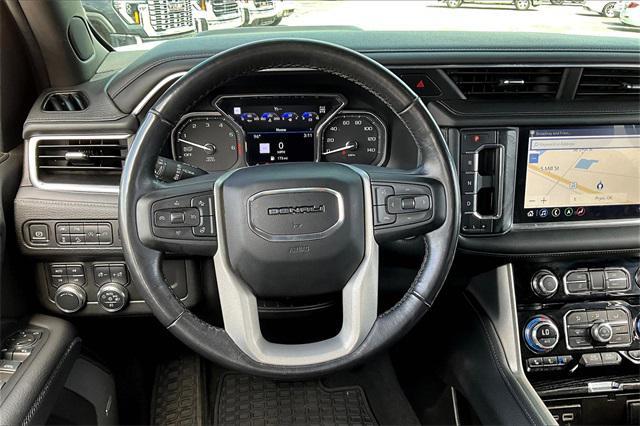 Photo of 2021 Summit White GMC Yukon