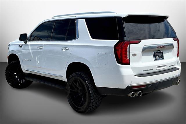 Photo of 2021 Summit White GMC Yukon