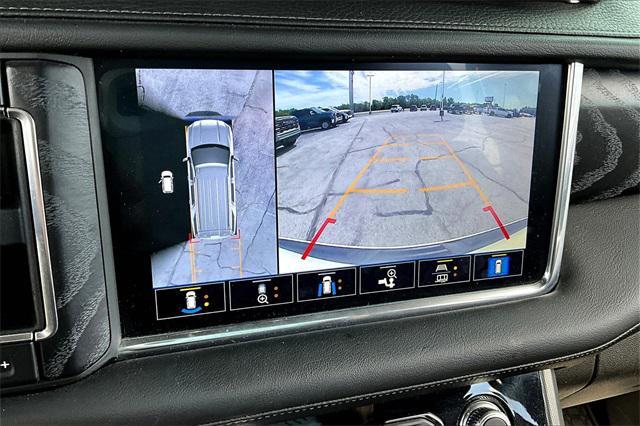 Photo of 2021 Summit White GMC Yukon