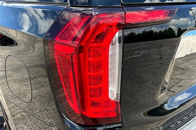 Photo of 2022 Onyx Black GMC Yukon