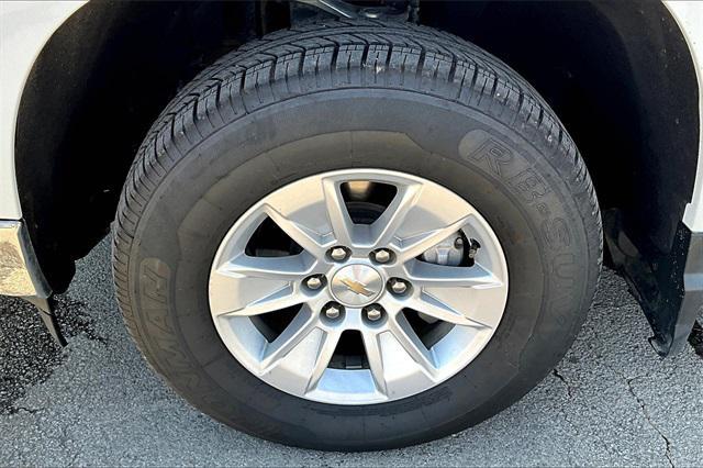 Photo of 2023 Summit White Chevrolet Silverado 1500