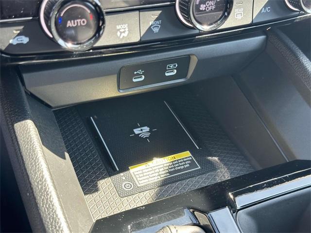 Photo of 2025 Urban Gray Pearl Honda Accord Hybrid
