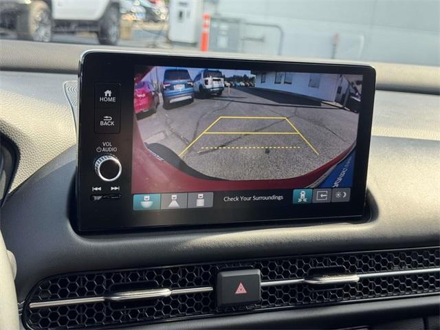 Photo of 2025 Milano Red Honda HR-V