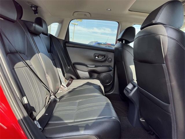 Photo of 2025 Milano Red Honda HR-V