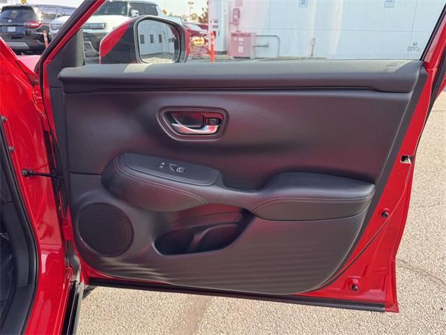 Photo of 2025 Milano Red Honda HR-V