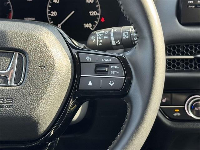 Photo of 2025 Milano Red Honda HR-V