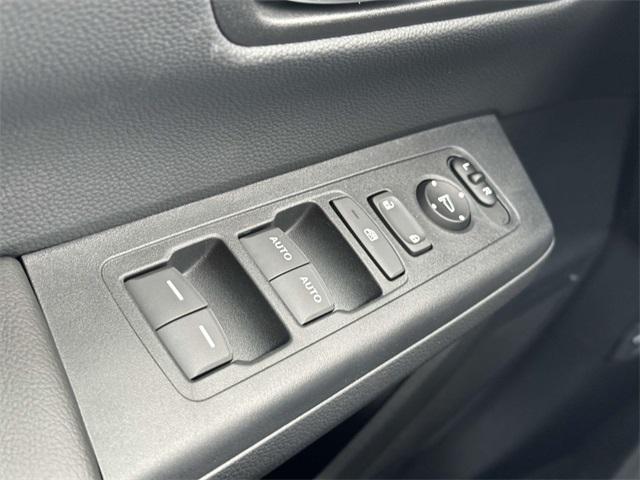 Photo of 2026 Urban Gray Pearl Honda CR-V Hybrid