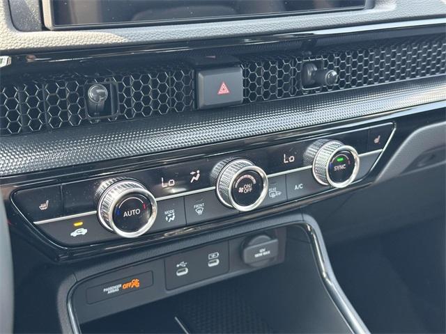 Photo of 2026 Crystal Black Pearl Honda CR-V