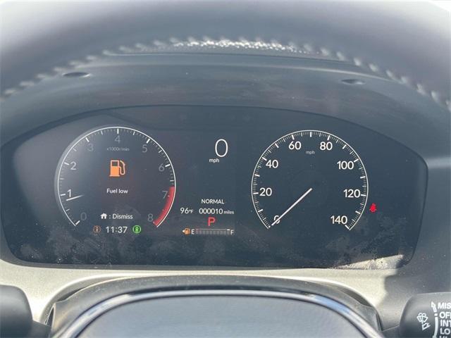 Photo of 2026 Platinum White Pearl Honda HR-V