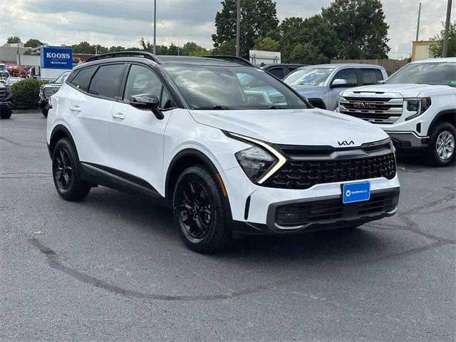 Photo of 2023 Glacier White Pearl Kia Sportage