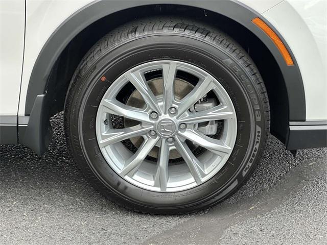 Photo of 2025 Platinum White Honda CR-V