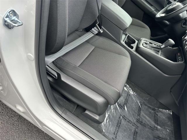 Photo of 2025 Platinum White Honda CR-V