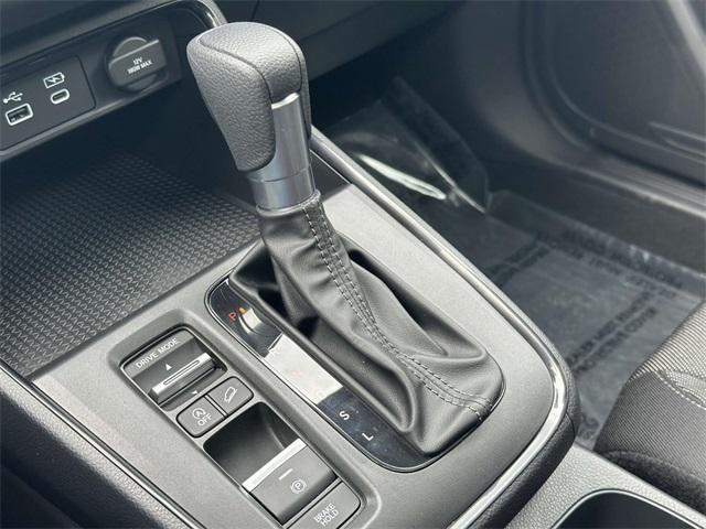 Photo of 2025 Platinum White Honda CR-V