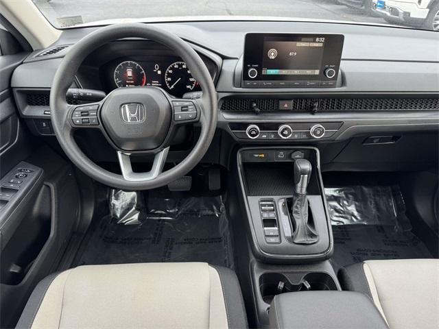 Photo of 2025 Platinum White Honda CR-V