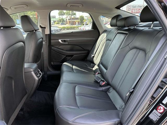 Photo of 2020 Nocturne Black Hyundai SONATA Hybrid